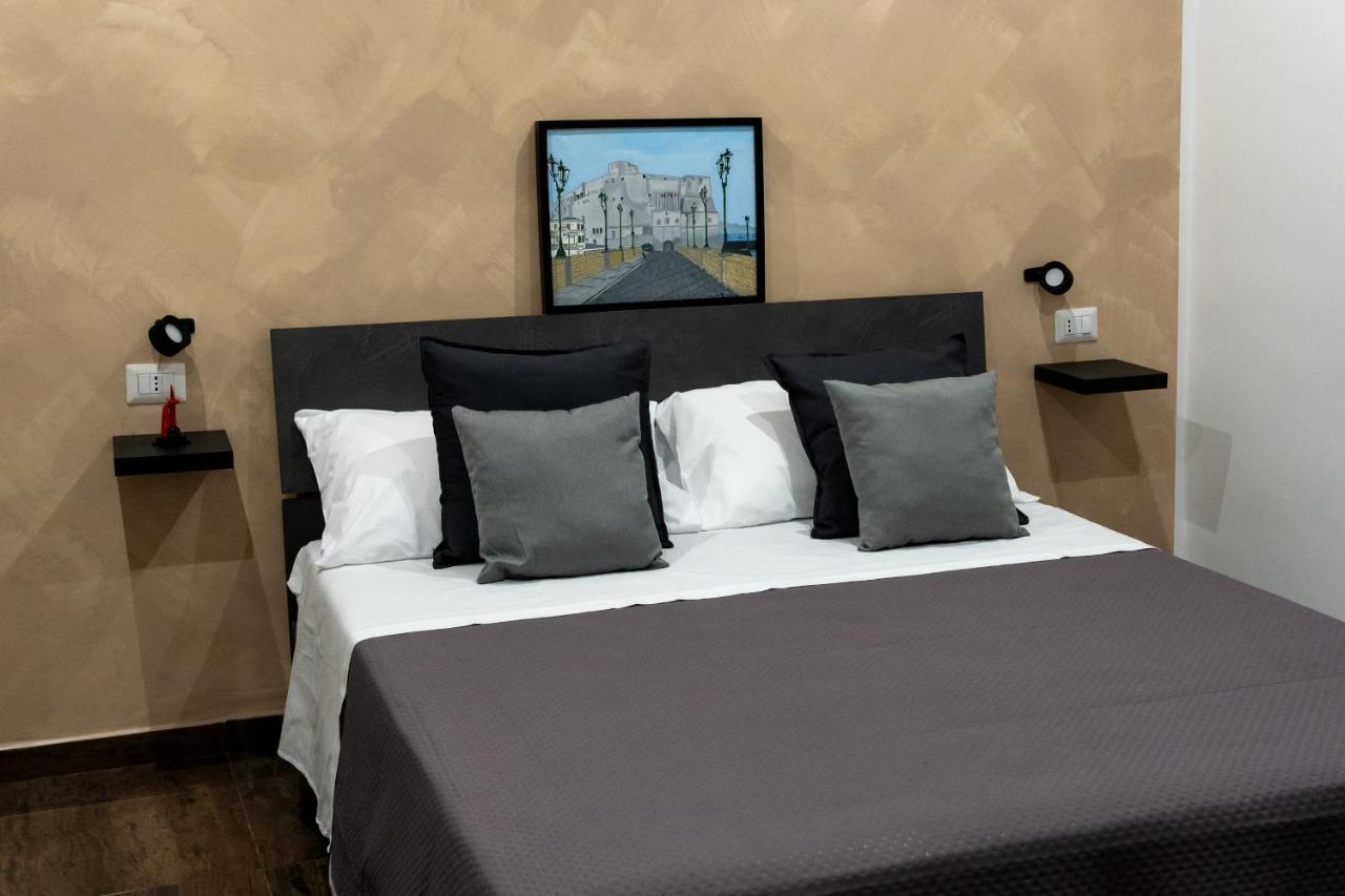 B&B Santa Lucy L.A.M. Наполи Екстериор снимка